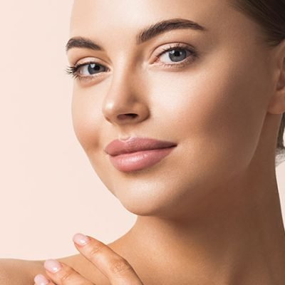 beauty-skin-healthy-woman-clean-skin-natural-makeu-JPU4MWL.jpg