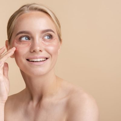 close-up-smiley-woman-looking-away